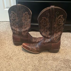 Ariat Cowgirl Boots